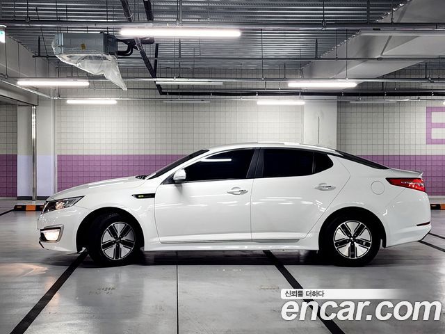 Kia K5 Luxury — пробег 80 375 км — фото 2 из 5