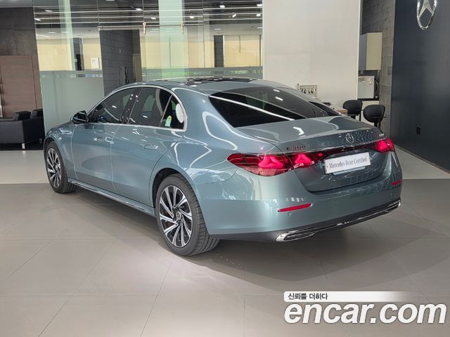 Mercedes-Benz E-Class из Кореи Encar