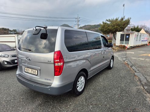 Hyundai Starex 3-Seater VAN Modern — пробег 261 428 км — фото 5 из 5