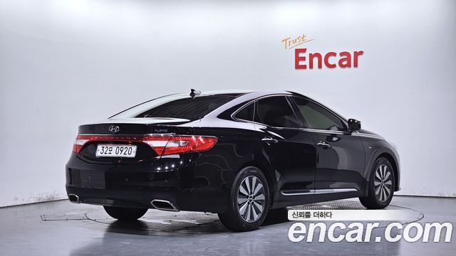 Hyundai Grandeur Premium — пробег 107 937 км — фото 2 из 5