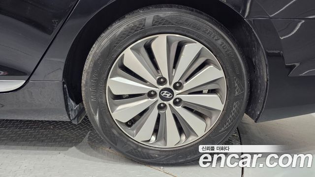 Hyundai Grandeur Premium — пробег 107 937 км — фото 5 из 5