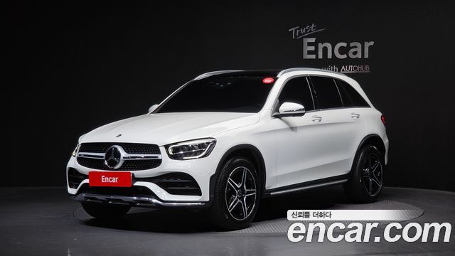 Mercedes-Benz GLC-Class GLC300 4MATIC — пробег 67 448 км — фото 1 из 5