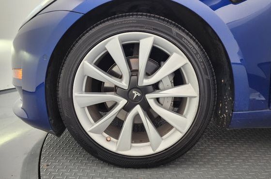 Tesla Model 3 Long Range AWD — пробег 94 906 км — фото 5 из 5