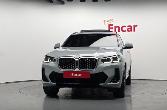 BMW X4 xDrive20i M Sport — пробег 15 856 км — фото 3 из 5
