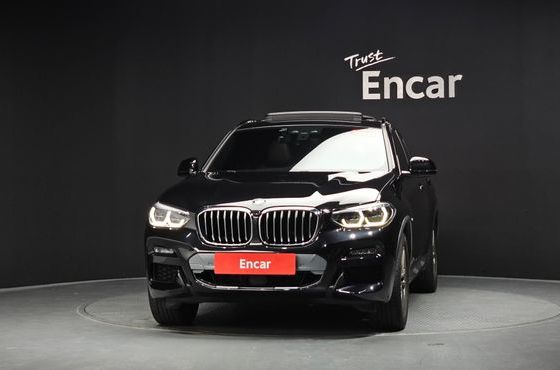 BMW X4 xDrive20i M Sport X — пробег 104 579 км — фото 3 из 5
