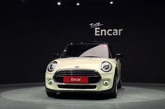Mini Cooper Standard Third Generation — пробег 100 310 км — фото 3 из 5