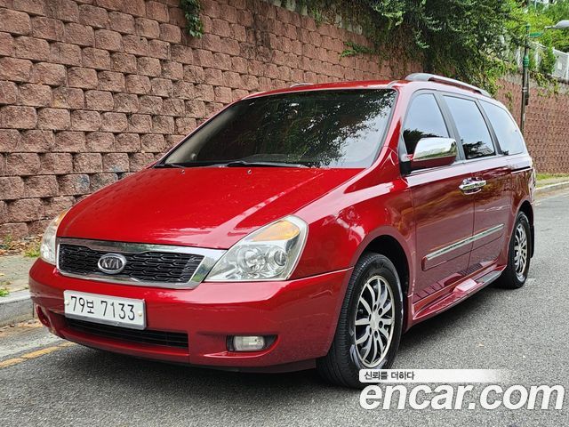 Kia Carnival Grand Carnival GLX R Special — пробег 241 700 км — фото 1 из 5