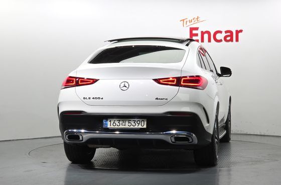 Mercedes-Benz GLE-Class GLE400d 4MATIC Coupe — пробег 117 457 км — фото 4 из 5