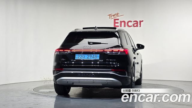 Audi Q4 e-tron 40 Premium — пробег 58 604 км — фото 4 из 5
