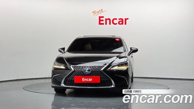 Lexus ES Executive — пробег 73 313 км — фото 3 из 5