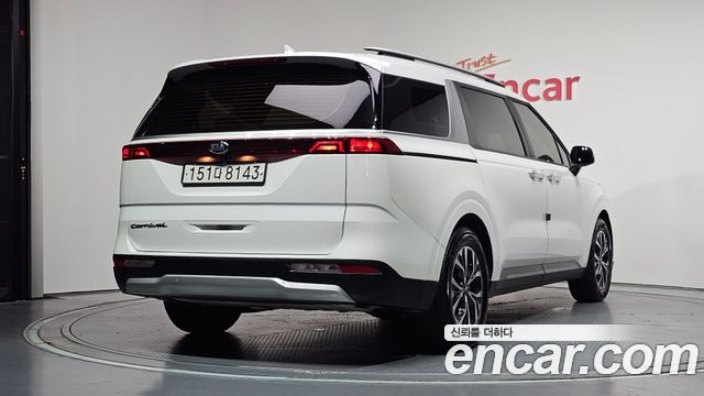 Kia Carnival 9-Seater Prestige — пробег 69 287 км — фото 2 из 5