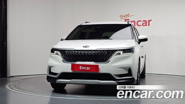 Kia Carnival 9-Seater Prestige — пробег 69 287 км — фото 3 из 5