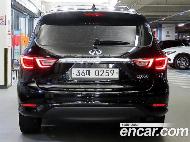 Infiniti QX60 3.5 AWD — пробег 177 507 км — фото 5 из 5