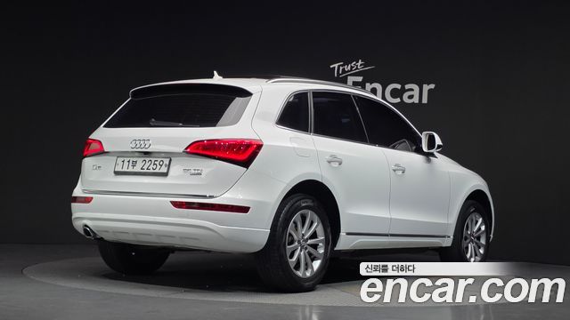 Audi Q5 35 TDI Quattro 8R — пробег 176 534 км — фото 2 из 5