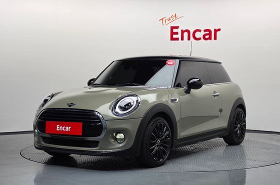 Mini Cooper Standard Third Generation — пробег 91 672 км — фото 1 из 5
