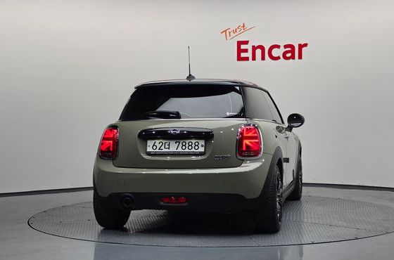Mini Cooper Standard Third Generation — пробег 91 672 км — фото 4 из 5