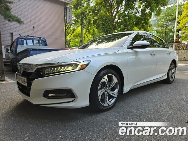 Honda Accord 1.5 Turbo — пробег 125 588 км — фото 1 из 5
