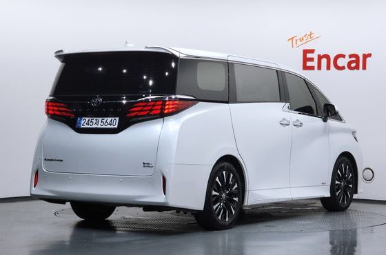Toyota Alphard 2.5 HEV Executive AWD — пробег 41 742 км — фото 2 из 5