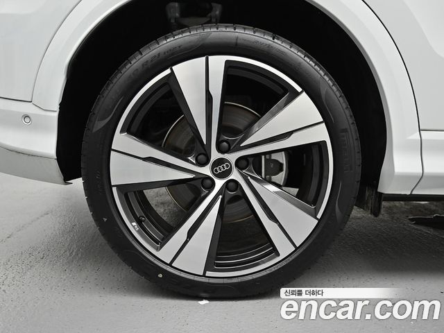 Audi Q5 45 TFSI Quattro S line — пробег 16 км — фото 5 из 5