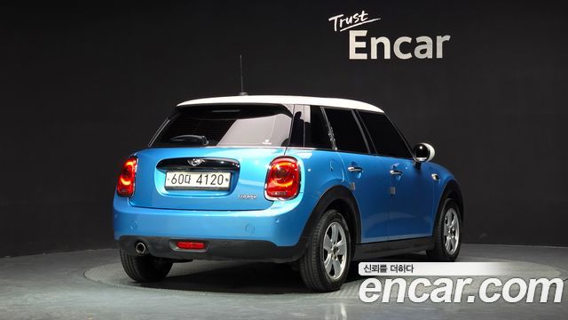 Mini Cooper из Кореи Encar