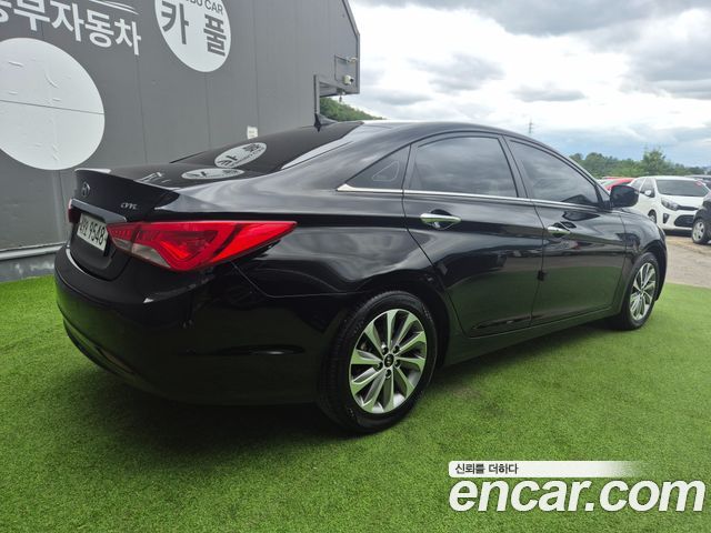 Hyundai Sonata CVVL Modern — пробег 124 000 км — фото 3 из 5