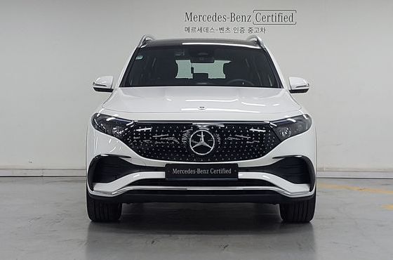 Mercedes-Benz EQB EQB300 4MATIC AMG Line — пробег 6 136 км — фото 3 из 5