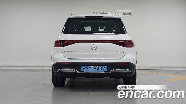 Mercedes-Benz EQB из Кореи Encar