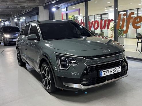Kia Niro Signature — пробег 25 565 км — фото 1 из 5