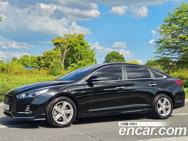 Hyundai Sonata 2.0 Smart Spicial — пробег 197 882 км — фото 4 из 5