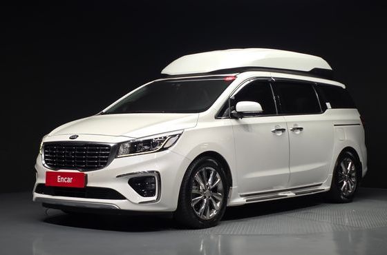 Kia Carnival Gasoline 9-seater Limousine(Special vehicle) — пробег 131 143 км — фото 1 из 5