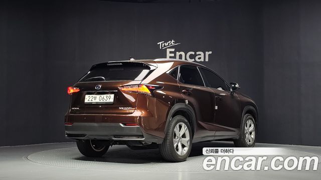 Lexus NX из Кореи Encar