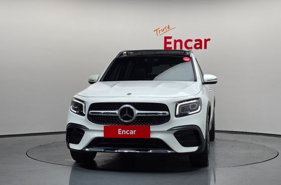 Mercedes-Benz GLB-Class GLB250 4MATIC — пробег 49 109 км — фото 3 из 5