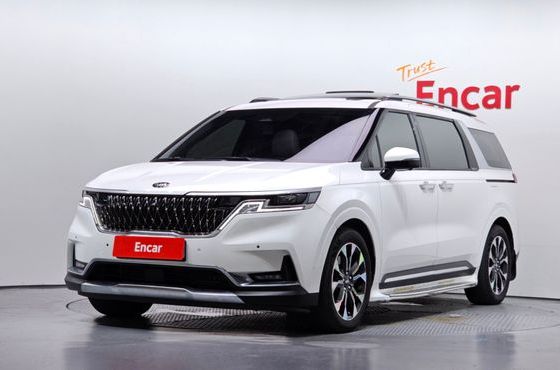 Kia Carnival Gasoline 7-Seater Signature — пробег 78 822 км — фото 1 из 5