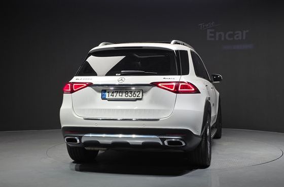 Mercedes-Benz GLE-Class GLE300d 4MATIC — пробег 136 229 км — фото 4 из 5