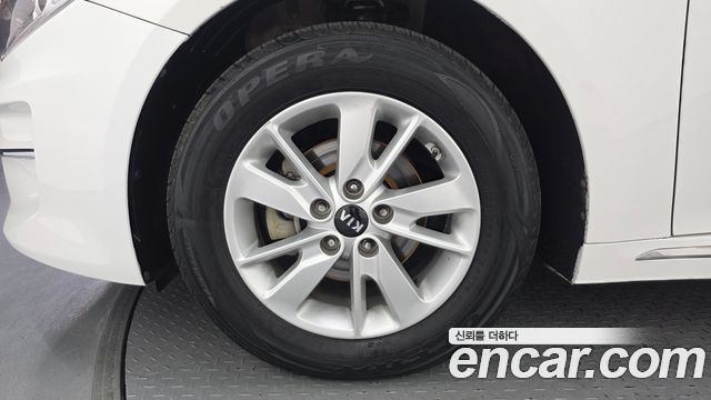 Kia K5 LPI MX Luxury — пробег 156 790 км — фото 5 из 5