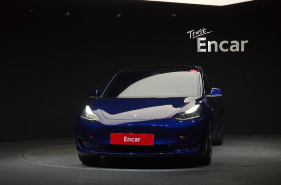 Tesla Model 3 Standard Range Plue RWD — пробег 75 341 км — фото 3 из 5