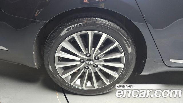 Kia K7 из Кореи Encar