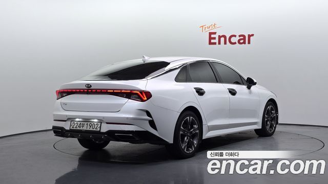 Kia K5 из Кореи Encar