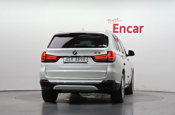 BMW X5 xDrive 30d — пробег 130 008 км — фото 4 из 5