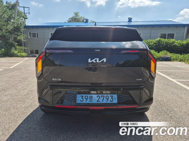 Kia EV3 из Кореи Encar