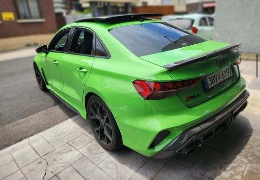 Audi RS3 2.5 TFSI Quattro Carbon Edition — пробег 10 500 км — фото 2 из 5