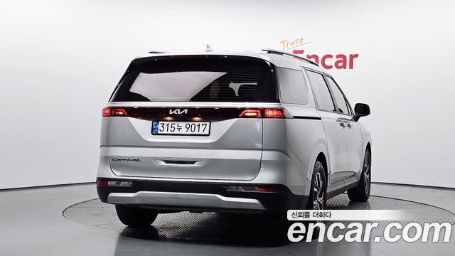 Kia Carnival 9-Seater Prestige — пробег 165 621 км — фото 4 из 5