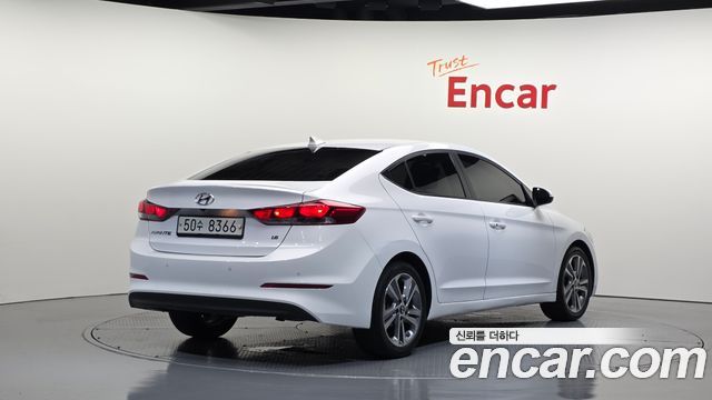 Hyundai AVANTE из Кореи Encar