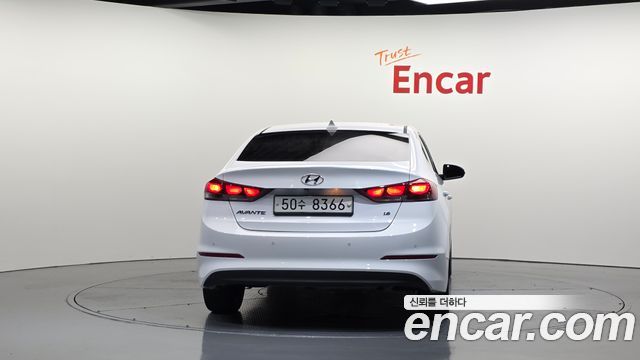 Hyundai AVANTE из Кореи Encar