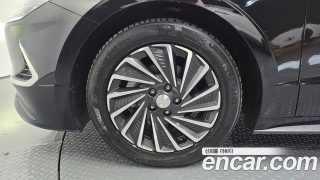 Hyundai Sonata Premium Plus — пробег 72 743 км — фото 5 из 5