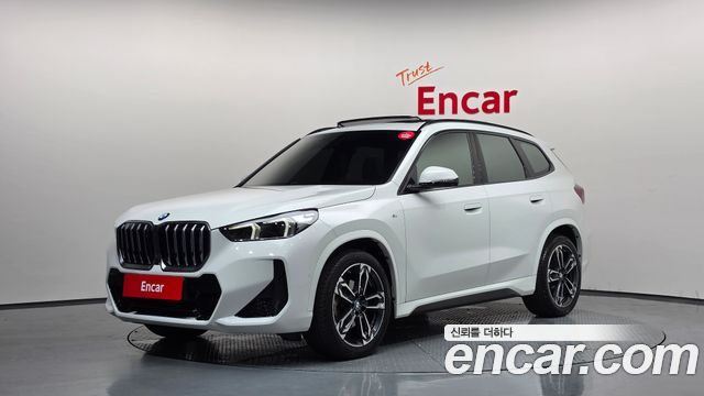 BMW X1 xDrive 20i M Sport — пробег 31 860 км — фото 1 из 5