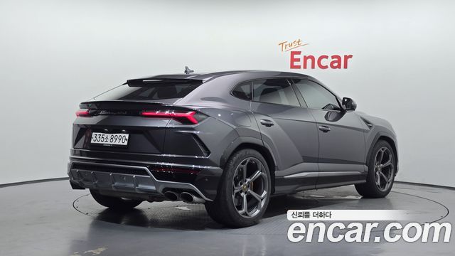 Lamborghini Urus 4.0 V8 — пробег 42 482 км — фото 2 из 5