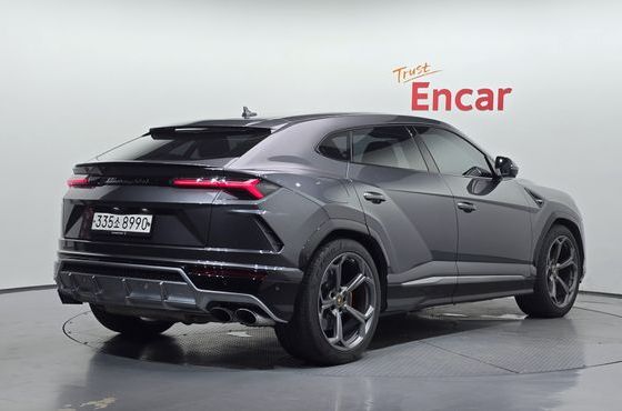 Lamborghini Urus 4.0 V8 — пробег 42 482 км — фото 2 из 5