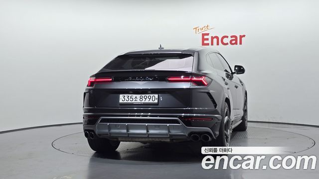 Lamborghini Urus 4.0 V8 — пробег 42 482 км — фото 4 из 5