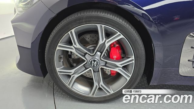 Kia Stinger из Кореи Encar